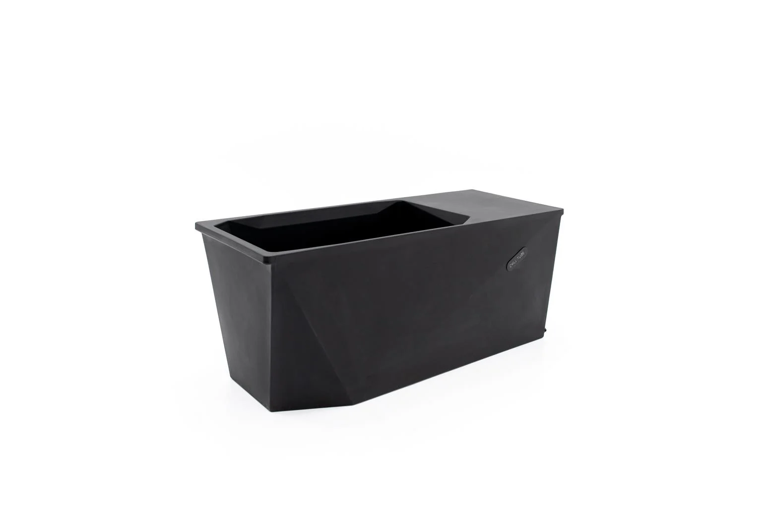 Chilltub Lite: leichte Kaltwasserwanne aus Rotationsguss